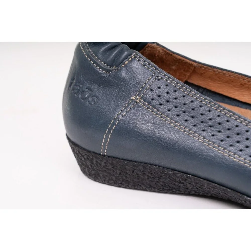 Taos round toe
